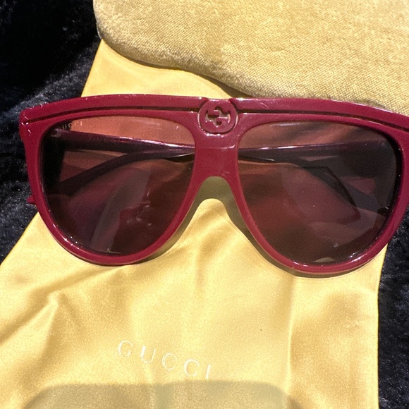GUCCI 61MM Oval Unisex Sunglasses main image 4
